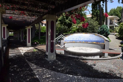 Moradia T6 para Venda em Santo Antonio