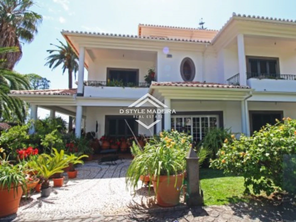 Moradia T6 para Venda em Santo Antonio Foto 38