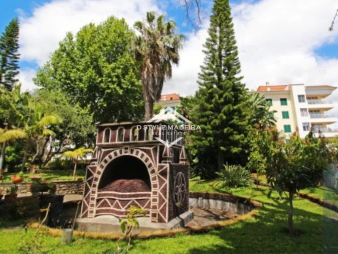 Moradia T6 para Venda em Santo Antonio Foto 33