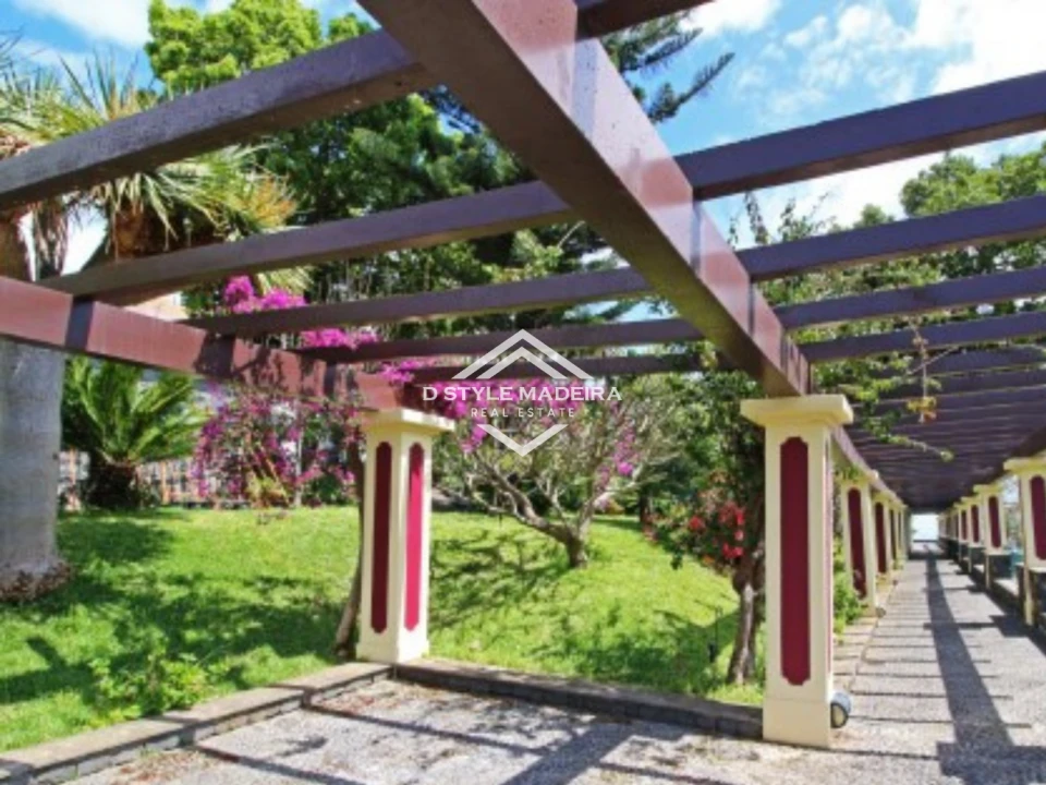 Moradia T6 para Venda em Santo Antonio Foto 22