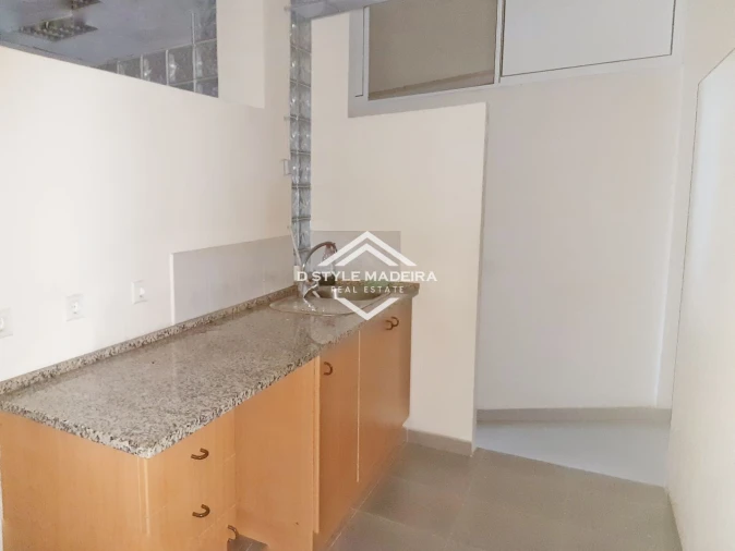 Loja para Venda em Funchal (Se) Foto 22