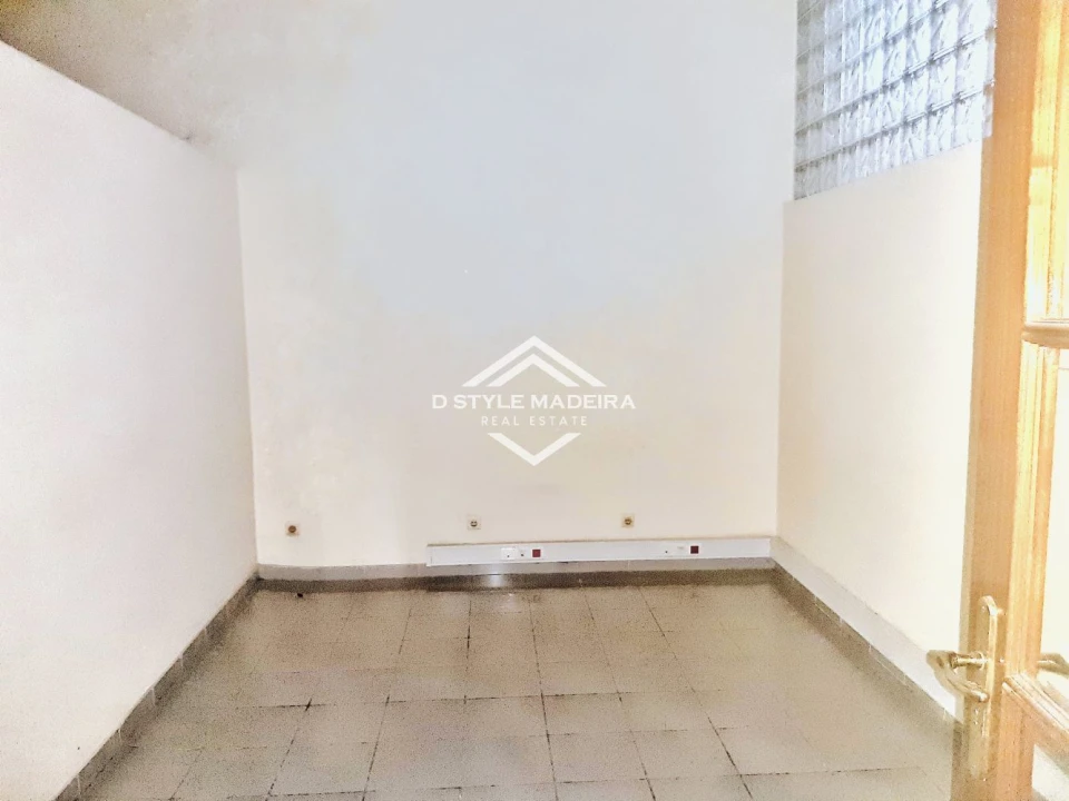 Loja para Venda em Funchal (Se) Foto 36