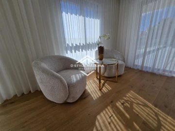 Apartamento T6 para Venda em Funchal (São Pedro)