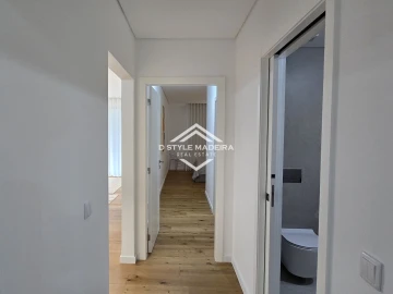 Apartamento T6 para Venda em Funchal (São Pedro)
