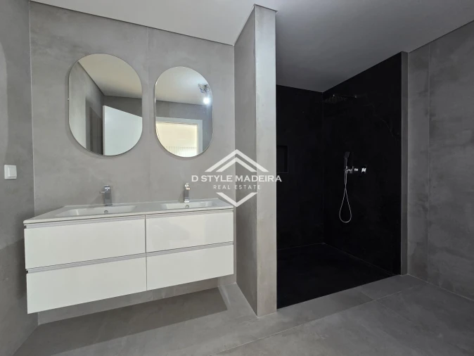 Apartamento T6 para Venda em Funchal (São Pedro) Foto 25