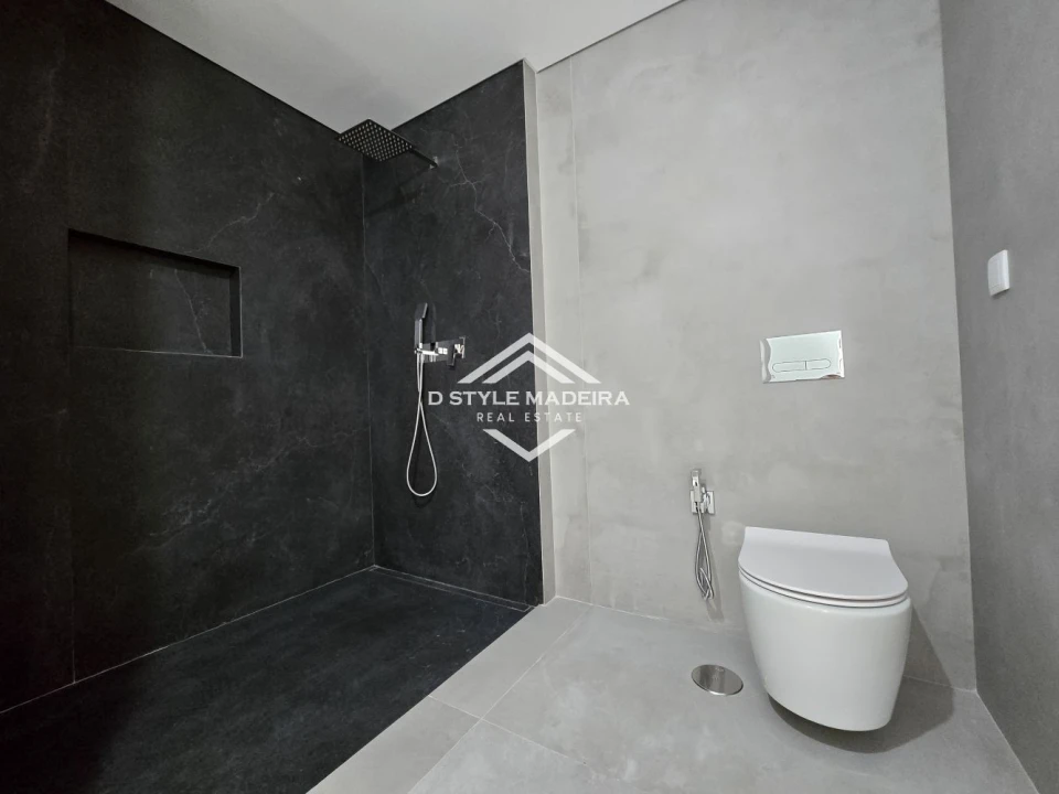 Apartamento T6 para Venda em Funchal (São Pedro) Foto 26