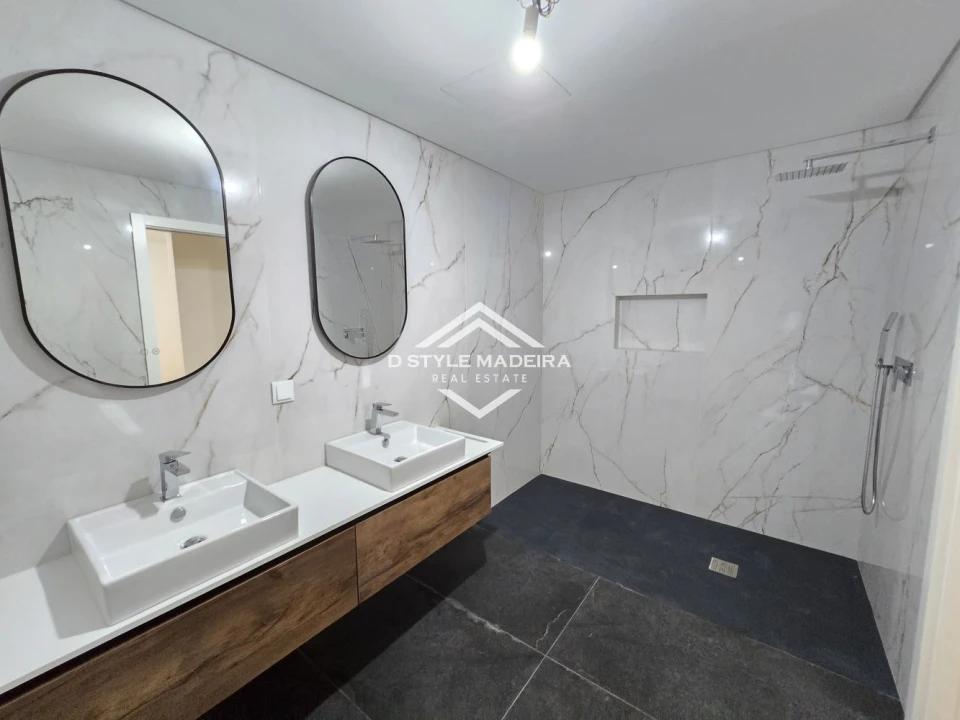 Apartamento T6 para Venda em Funchal (São Pedro) Foto 15
