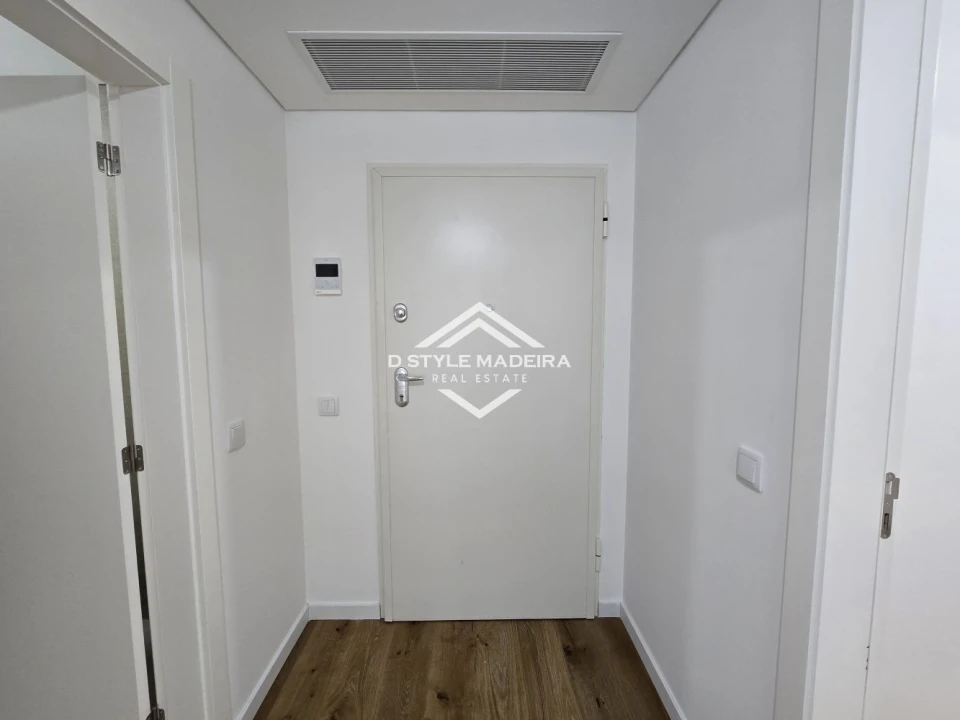 Apartamento T6 para Venda em Funchal (São Pedro) Foto 2