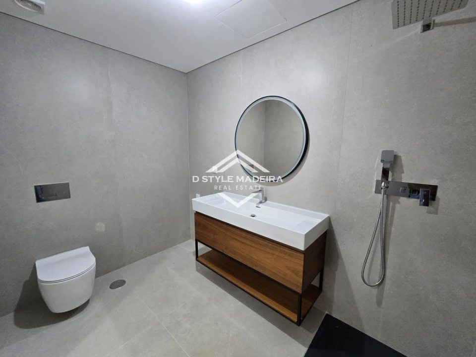 Apartamento T6 para Venda em Funchal (São Pedro) Foto 44