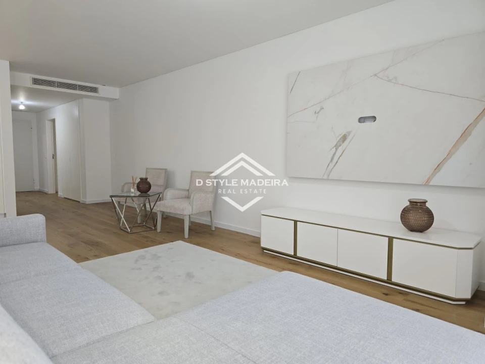 Apartamento T6 para Venda em Funchal (São Pedro) Foto 7