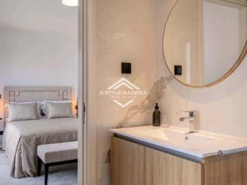 Apartamento T5 para Venda em São Martinho