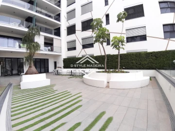 Apartamento T5 para Venda em São Martinho