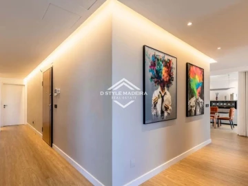 Apartamento T5 para Venda em São Martinho