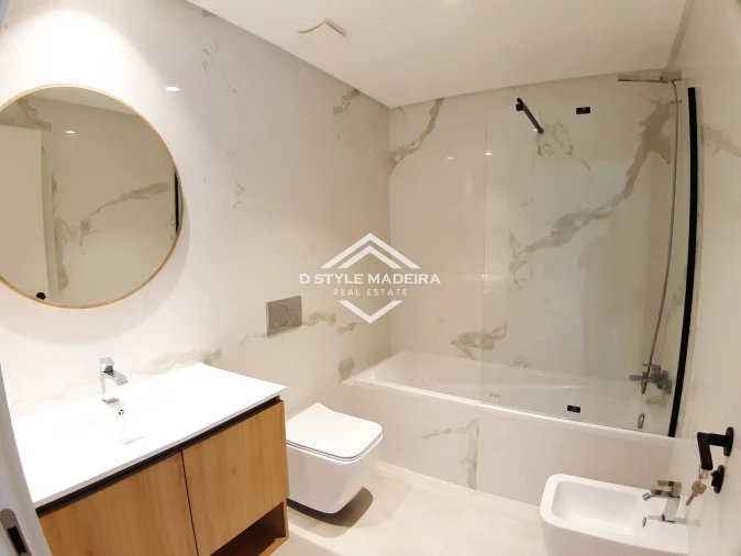 Apartamento T5 para Venda em São Martinho Foto 28