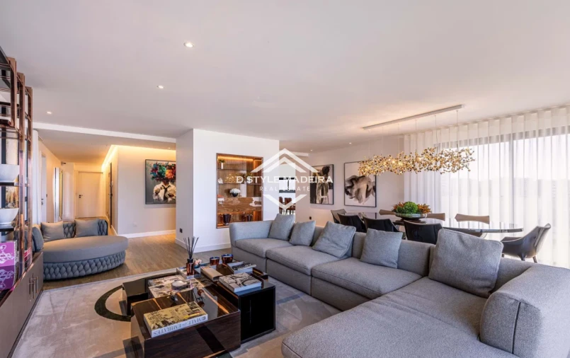 Apartamento T5 para Venda em São Martinho Foto 5