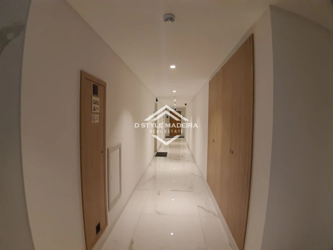 Apartamento T5 para Venda em São Martinho Foto 51