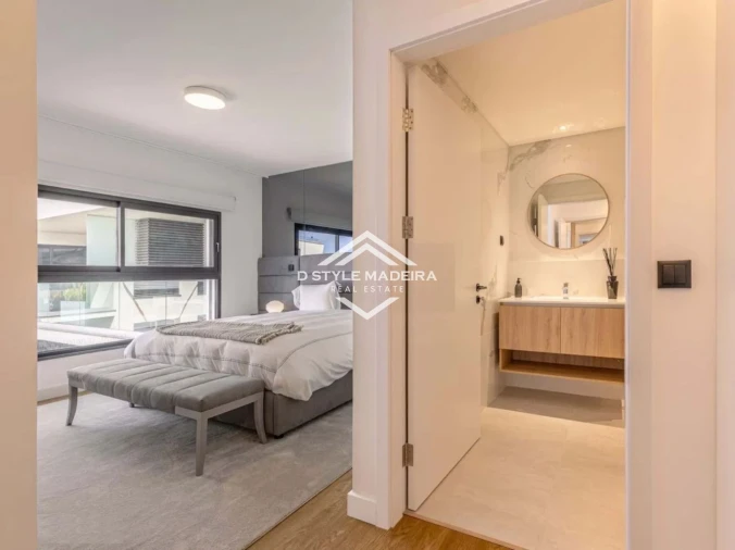 Apartamento T5 para Venda em São Martinho Foto 22