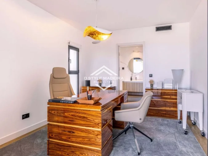 Apartamento T5 para Venda em São Martinho Foto 18