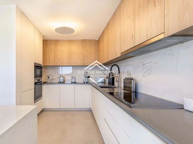 Apartamento T5 para Venda em São Martinho Foto 14