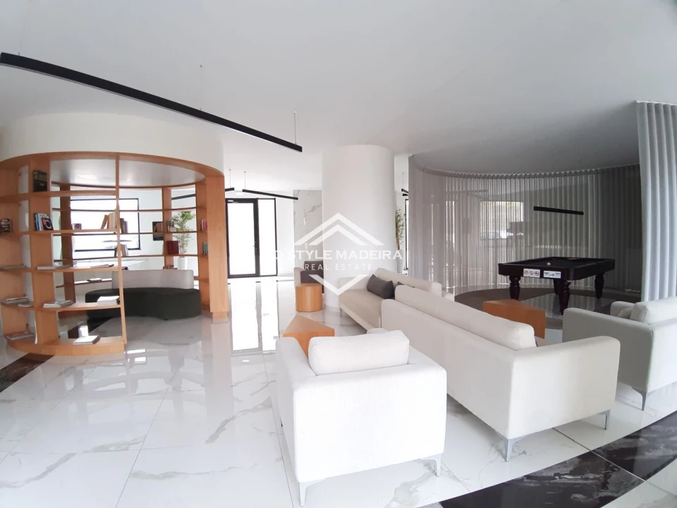Apartamento T5 para Venda em São Martinho Foto 52