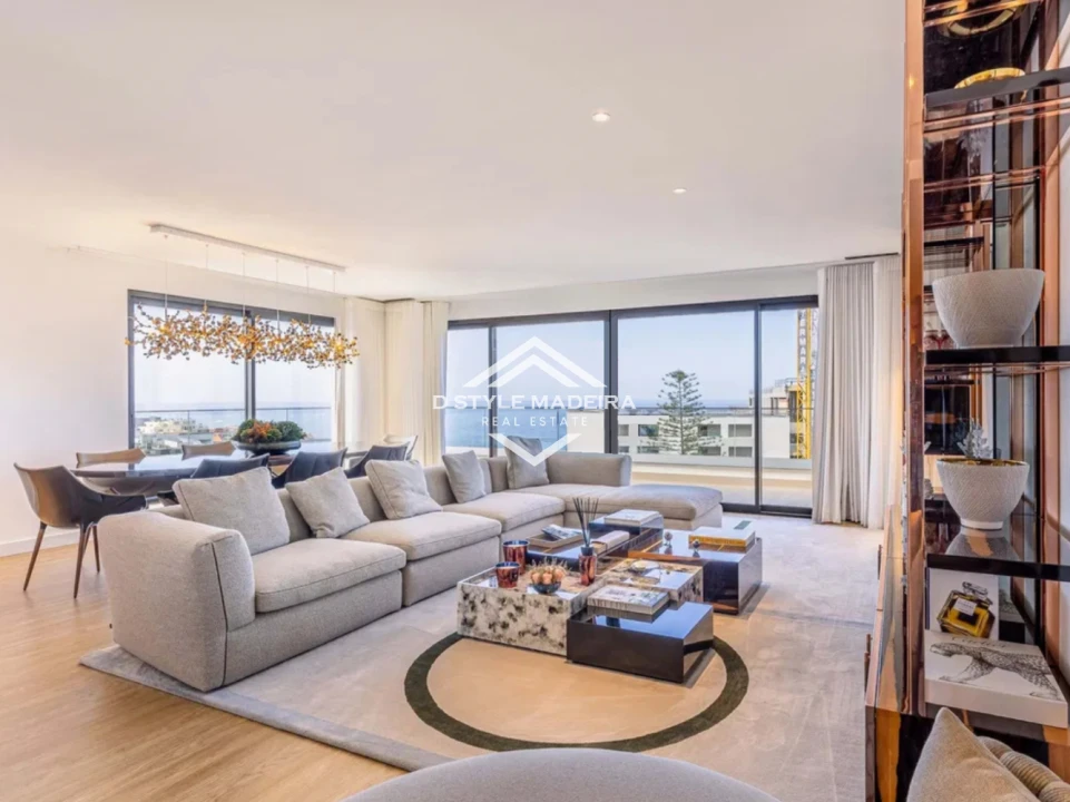 Apartamento T5 para Venda em São Martinho Foto 6