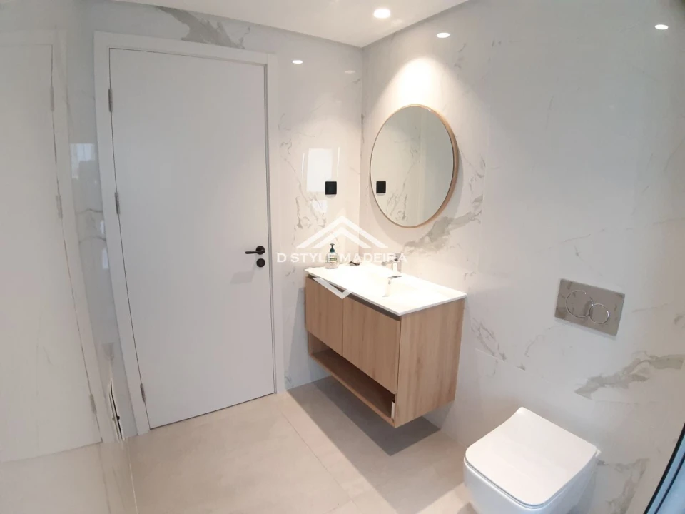 Apartamento T5 para Venda em São Martinho Foto 30
