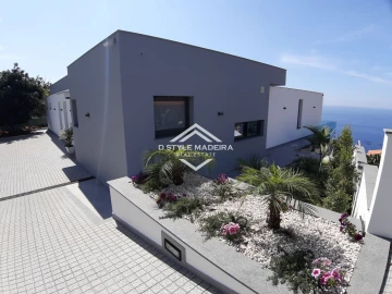 Moradia T3 para Venda em Arco da Calheta