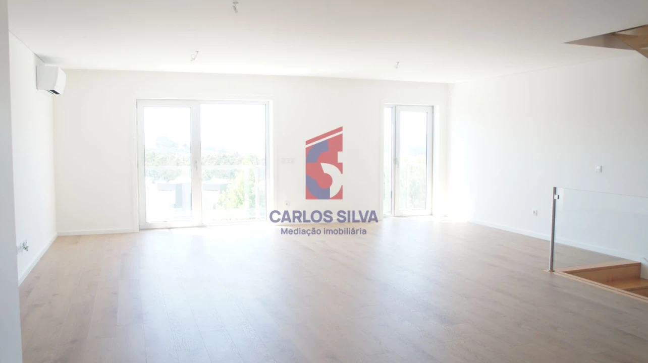 Moradia T3 para Venda em Gondifelos, Cavalões e Outiz Foto 4