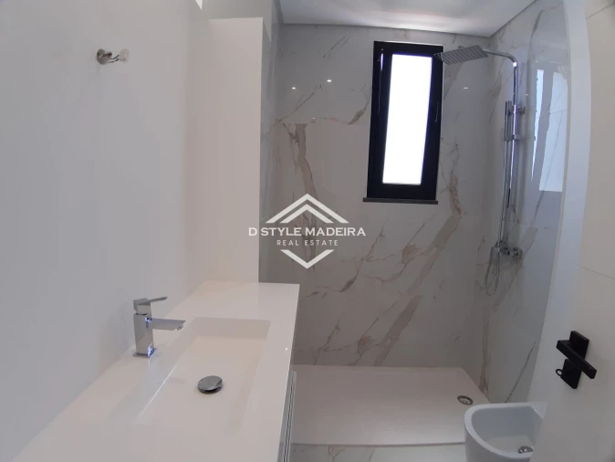 Apartamento T2 para Venda em São Martinho Foto 15