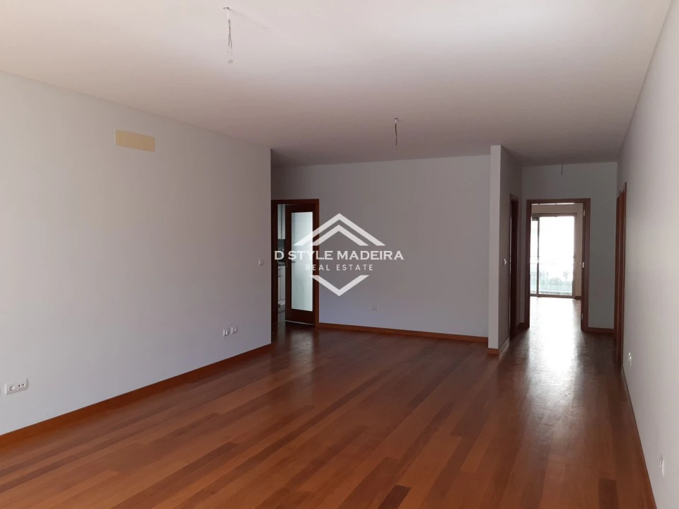 Apartamento T3 para Venda em São Martinho Foto 5