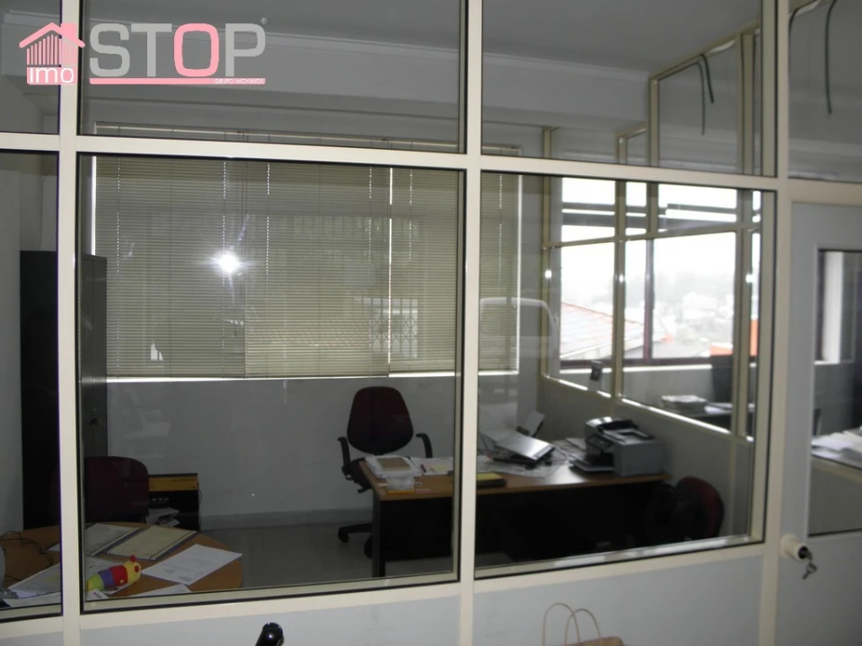 Loja para Venda em O. Azeméis, Riba-Ul, Ul, Macinhata Seixa, Madail Foto 4