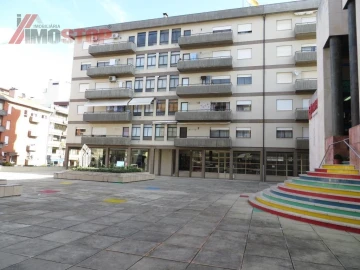 Loja para Venda em Águeda e Borralha