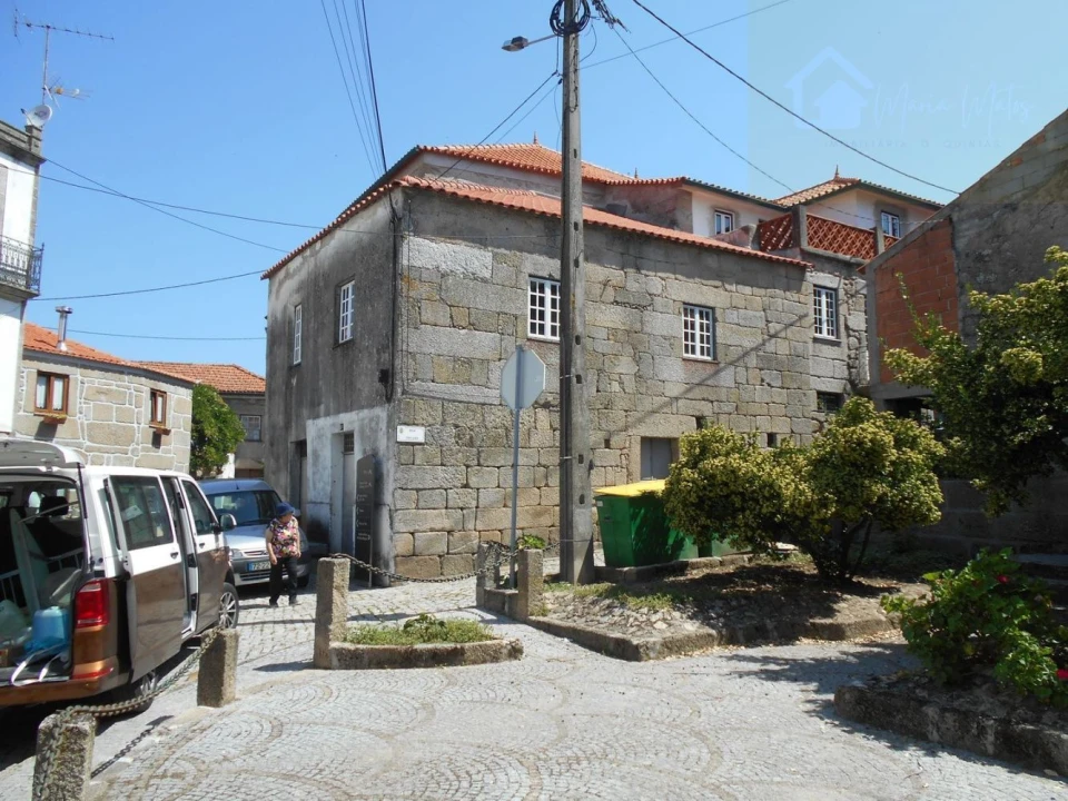 Quinta T0 para Venda em Figueiro da Granja Foto 1