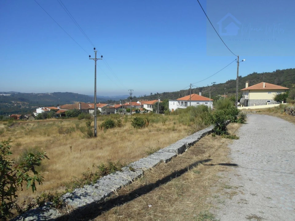 Terreno para Venda em Vila Cova do Covelo/Mareco Foto 4