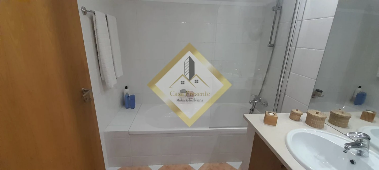 Apartamento T3 para Venda em Mafamude e Vilar do Paraíso Foto 16