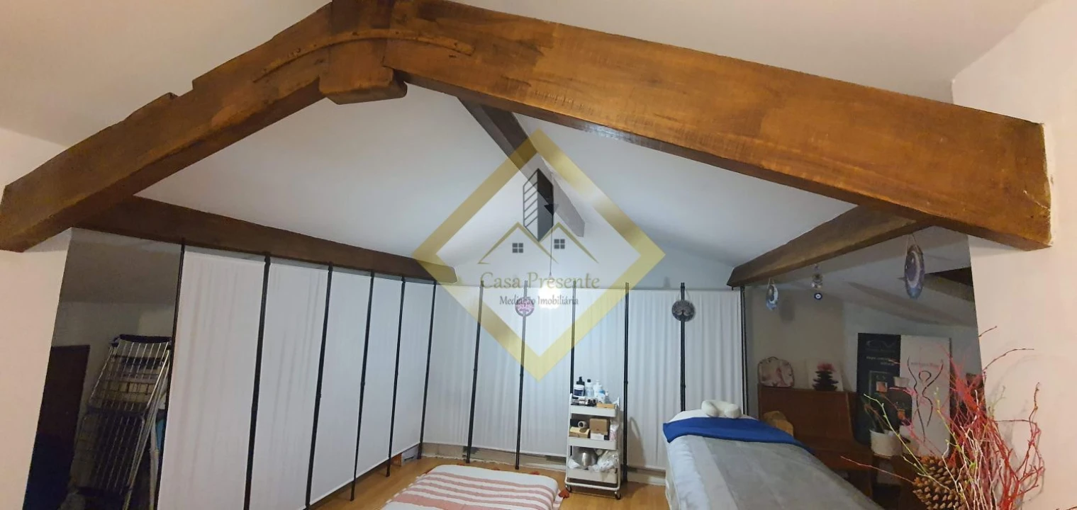 Apartamento T3 para Venda em Pedroso e Seixezelo Foto 1