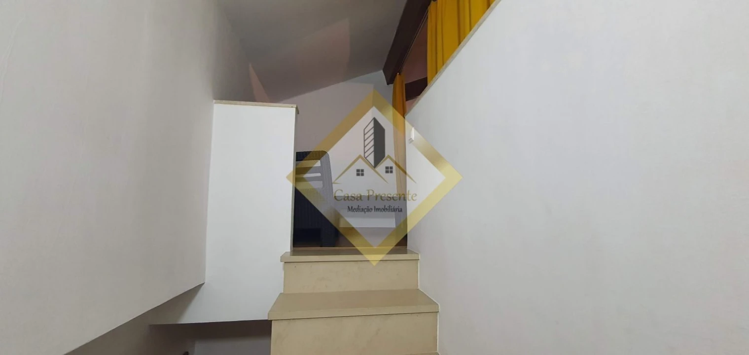 Apartamento T3 para Venda em Pedroso e Seixezelo Foto 8