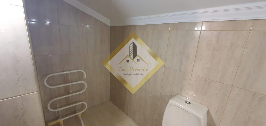 Apartamento T3 para Venda em Pedroso e Seixezelo Foto 17