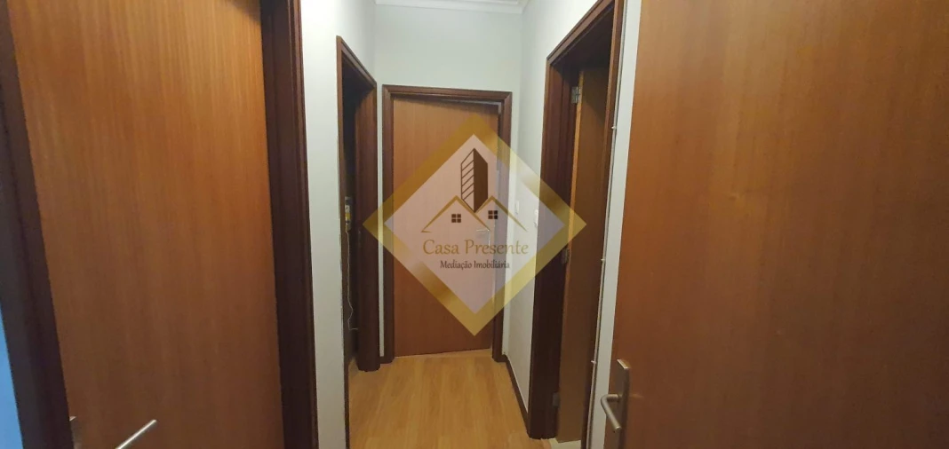 Apartamento T3 para Venda em Pedroso e Seixezelo Foto 25