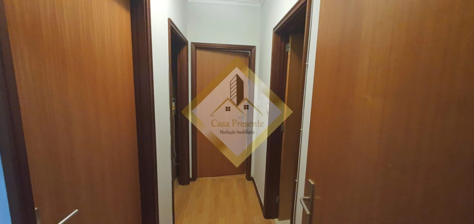 Apartamento T3 para Venda em Pedroso e Seixezelo Foto 25