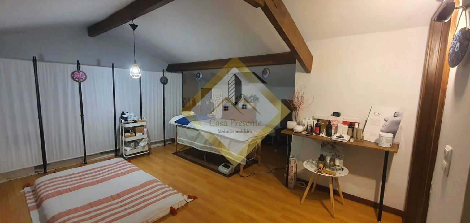 Apartamento T3 para Venda em Pedroso e Seixezelo Foto 3