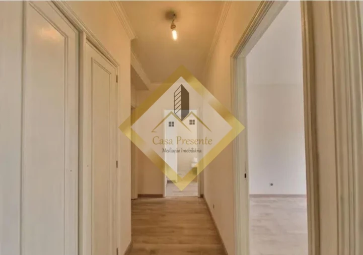 Apartamento T3 para Venda em Fiães Foto 7