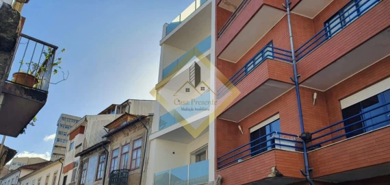 Apartamento T1 para Arrendamento em Mafamude e Vilar do Paraíso