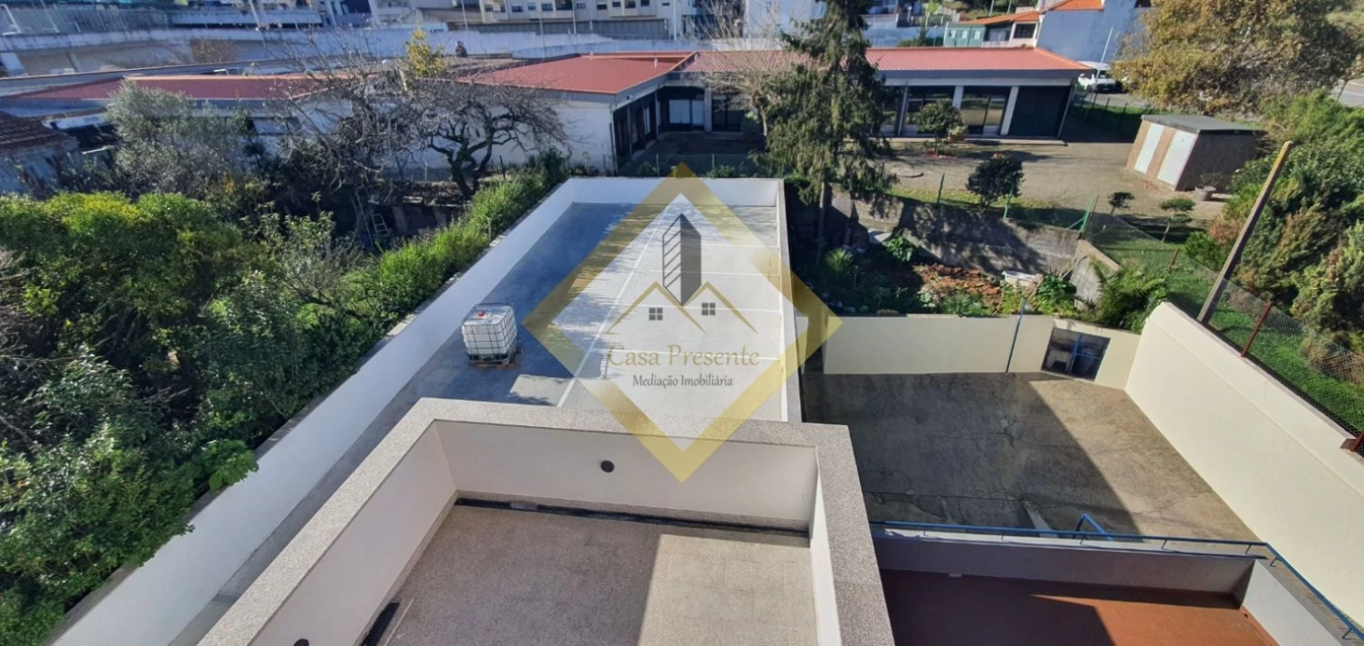 Apartamento T1 para Arrendamento em Mafamude e Vilar do Paraíso Foto 25