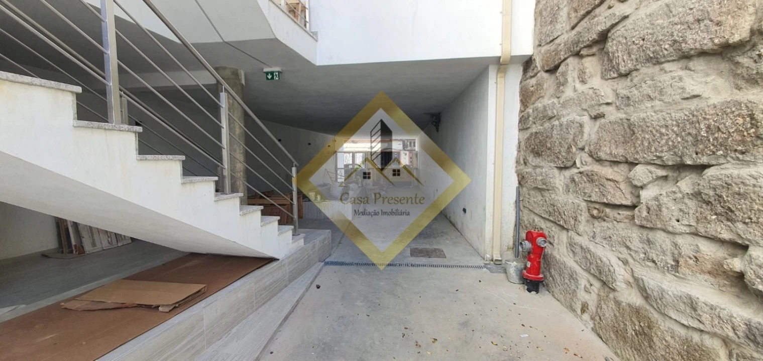 Apartamento T1 para Arrendamento em Mafamude e Vilar do Paraíso Foto 28