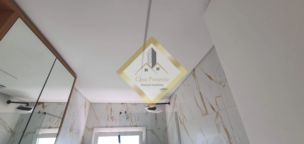 Apartamento T1 para Arrendamento em Mafamude e Vilar do Paraíso Foto 23