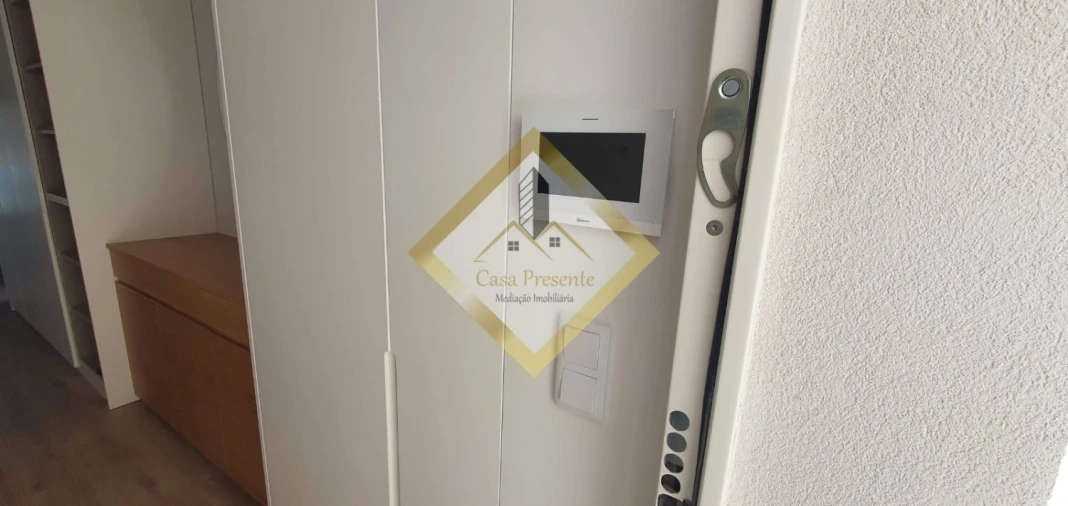 Apartamento T1 para Arrendamento em Mafamude e Vilar do Paraíso Foto 10