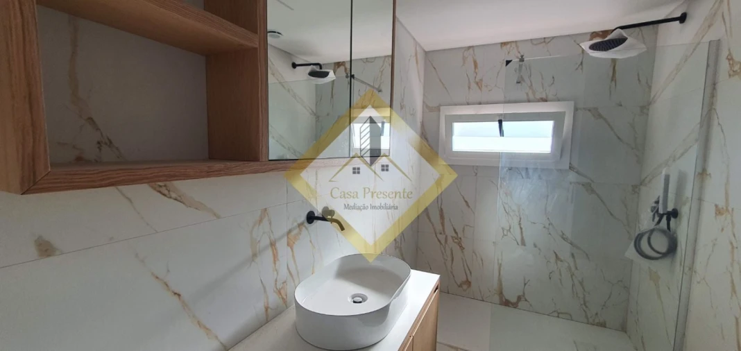 Apartamento T1 para Arrendamento em Mafamude e Vilar do Paraíso Foto 22