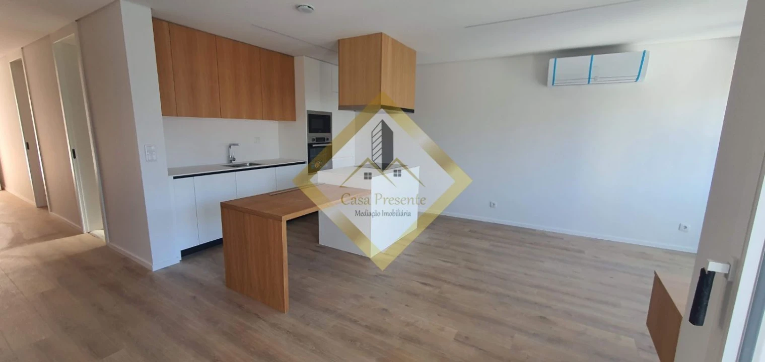 Apartamento T1 para Arrendamento em Mafamude e Vilar do Paraíso Foto 5