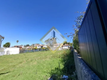 Terreno para Venda em Pedroso e Seixezelo